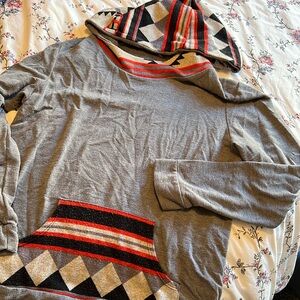 Grey pattern pullover hoodie